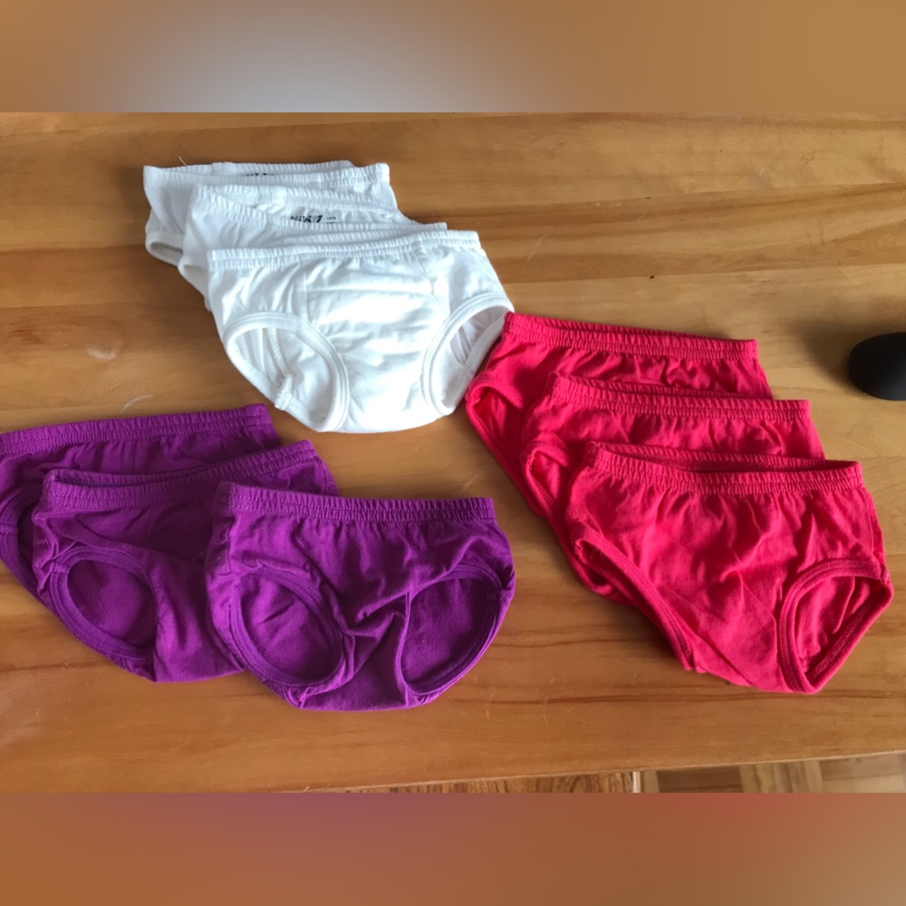Brand new Tiny undies- 12months - 3 training + 6 undies